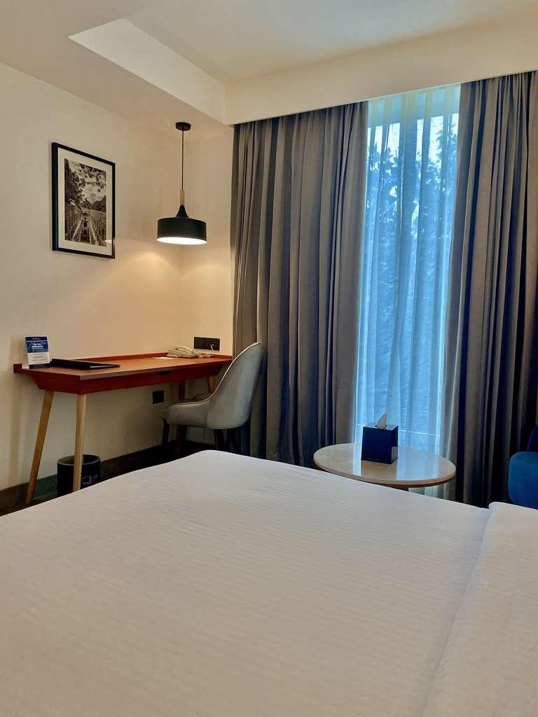 Best Western Maharani Bagh New Delhi Phòng bức ảnh